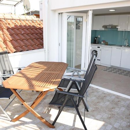Holiday Home Yan With Bay View Vodice Bagian luar foto