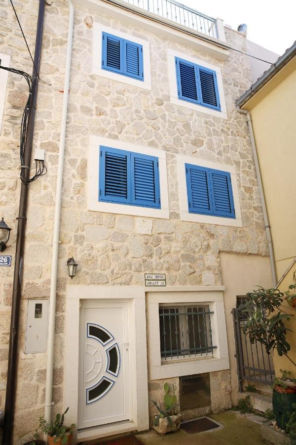Holiday Home Yan With Bay View Vodice Bagian luar foto